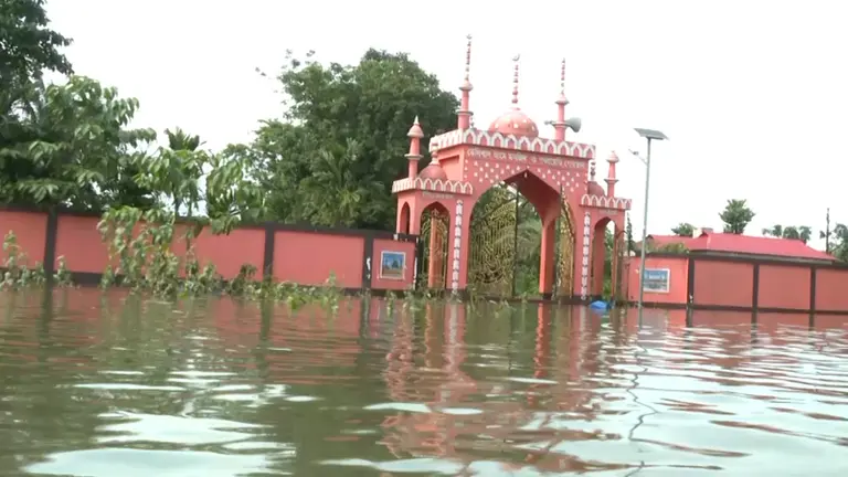 বন্যায় প্লাবিত হয়েছে ঈদগাহ মাঠ